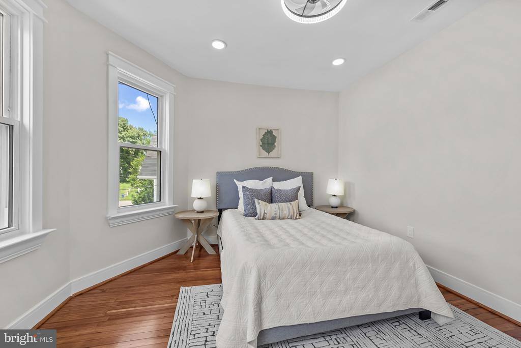 529 Rossiter Avenue, Baltimore, MD 21212