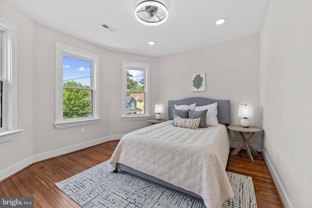 529 Rossiter Avenue, Baltimore, MD 21212