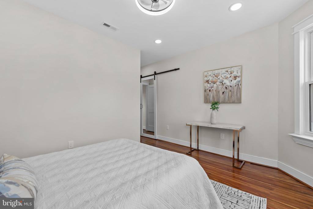 529 Rossiter Avenue, Baltimore, MD 21212