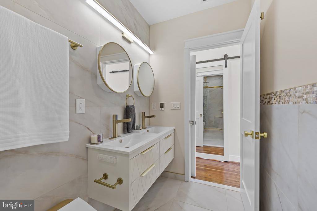 529 Rossiter Avenue, Baltimore, MD 21212