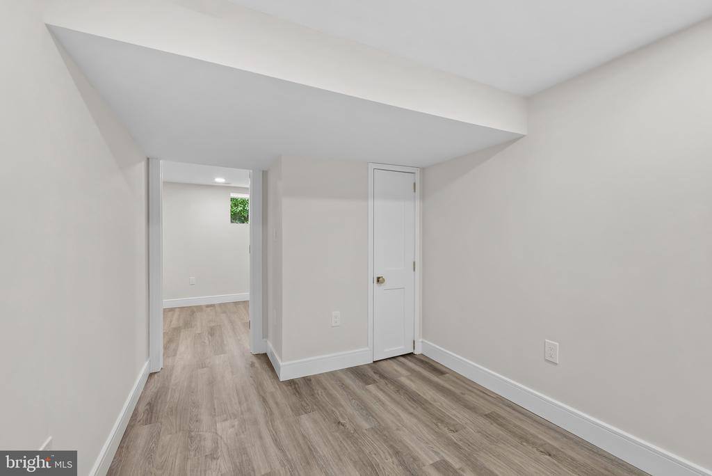 529 Rossiter Avenue, Baltimore, MD 21212