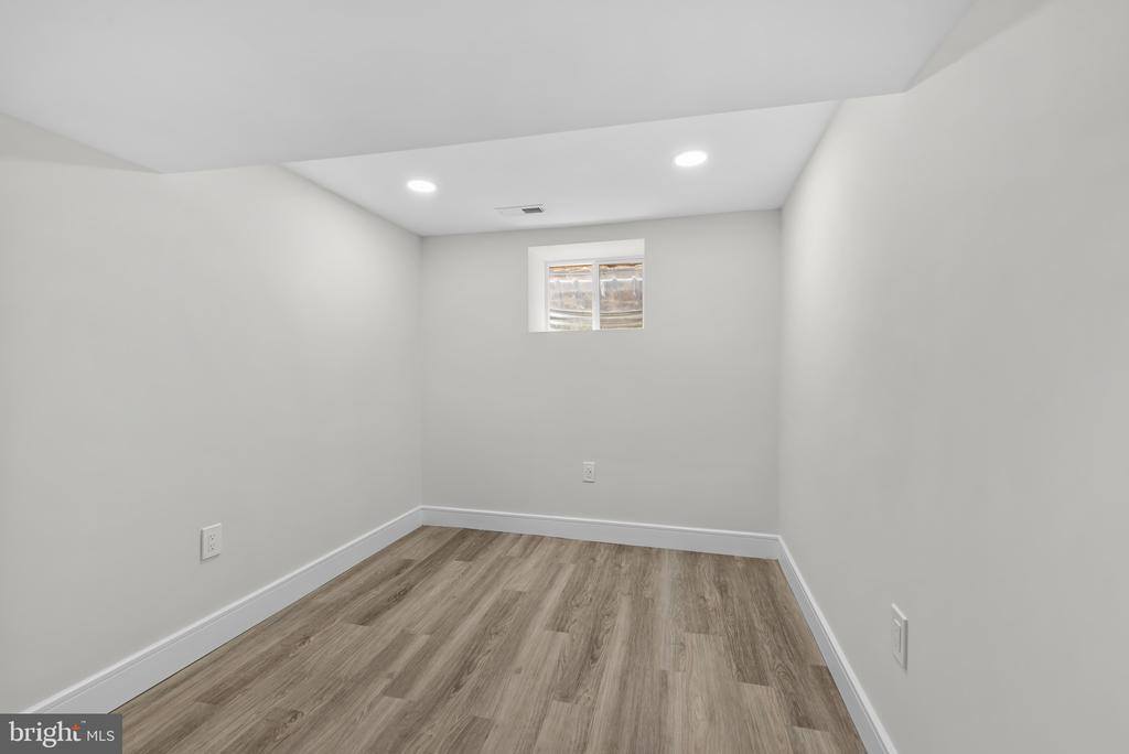 529 Rossiter Avenue, Baltimore, MD 21212