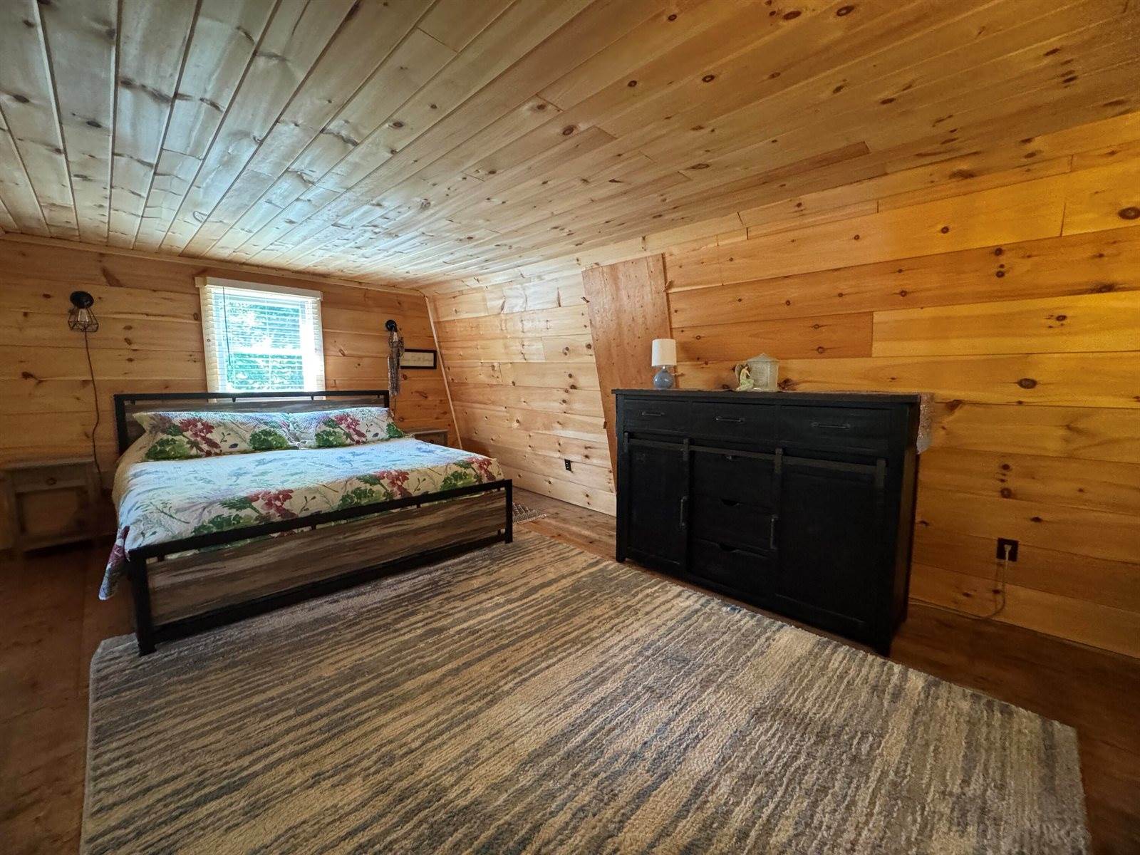 12 Beech Ridge Drive, Abbot, ME 04406