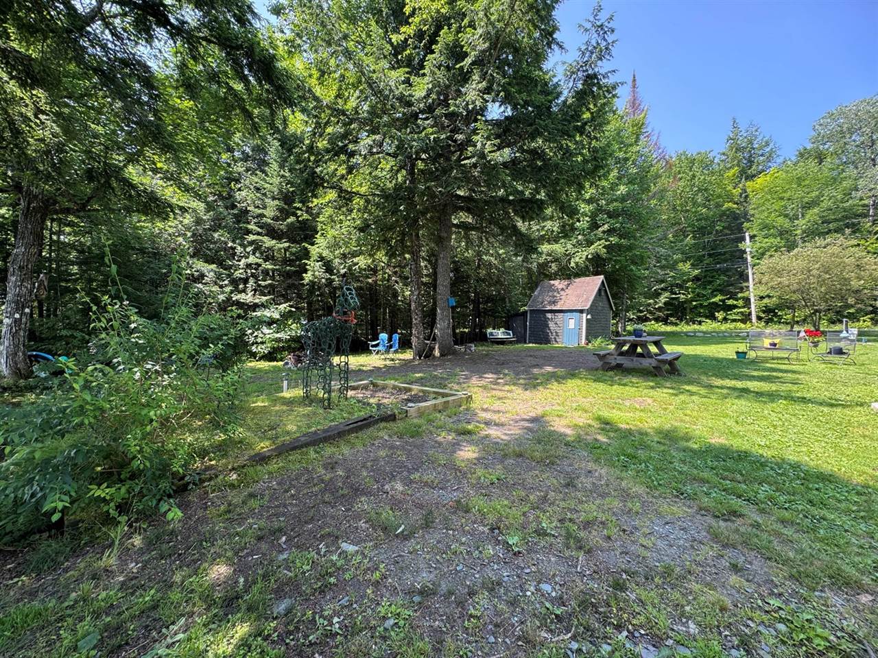 12 Beech Ridge Drive, Abbot, ME 04406