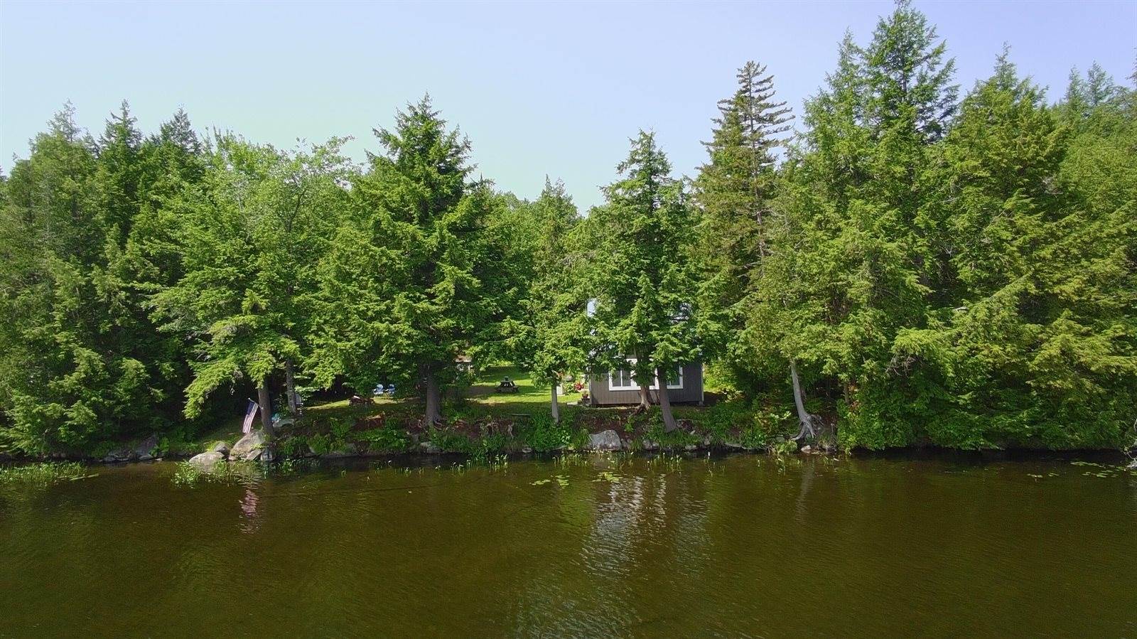 12 Beech Ridge Drive, Abbot, ME 04406