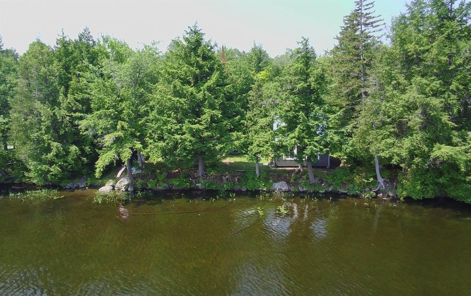 12 Beech Ridge Drive, Abbot, ME 04406