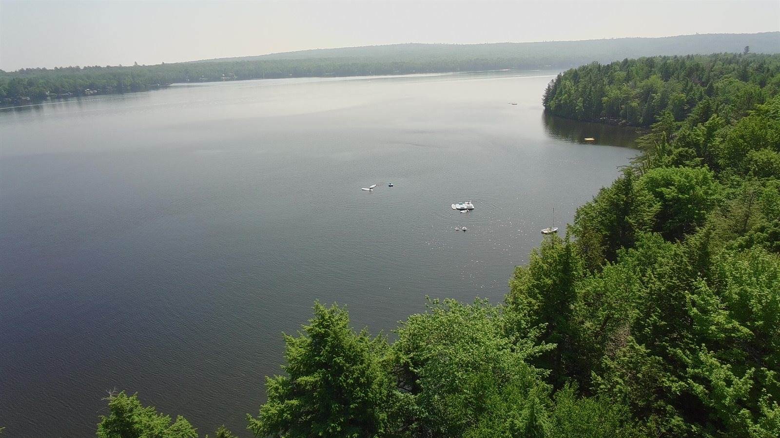 12 Beech Ridge Drive, Abbot, ME 04406