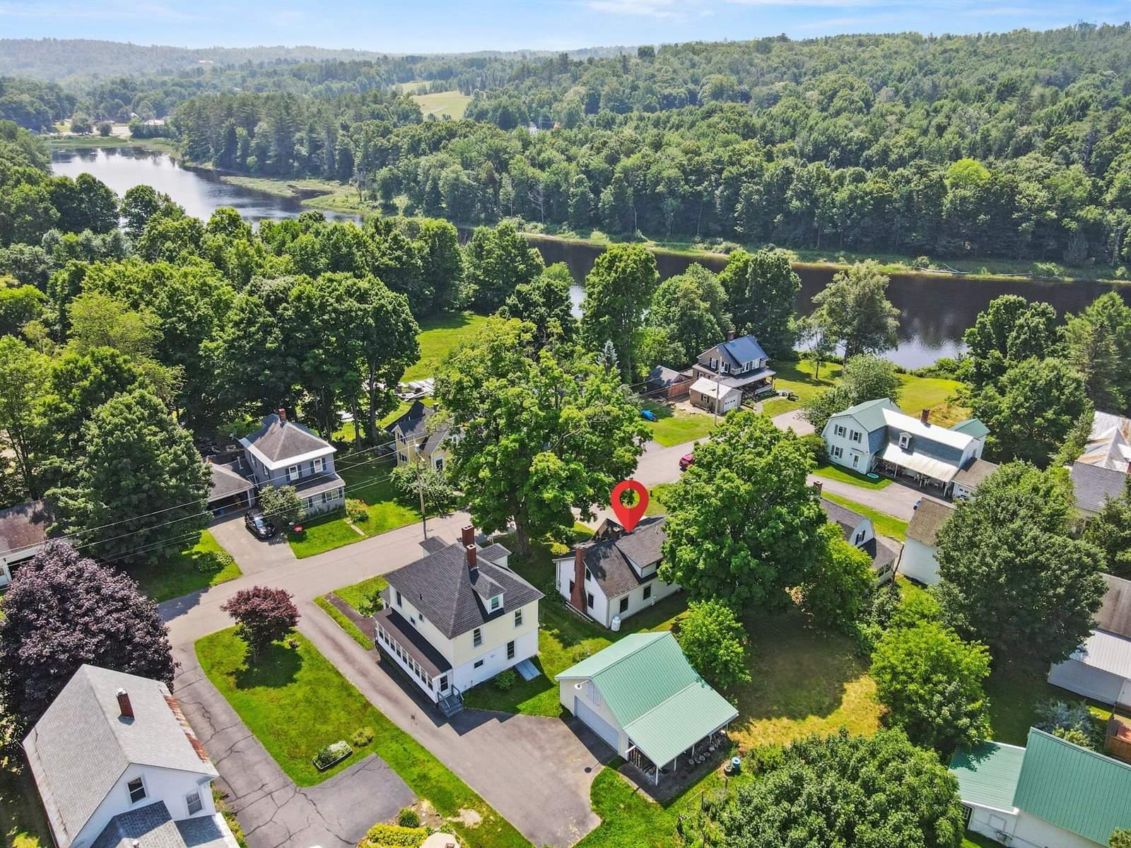 17 Green Street, Dover-Foxcroft, ME 04426