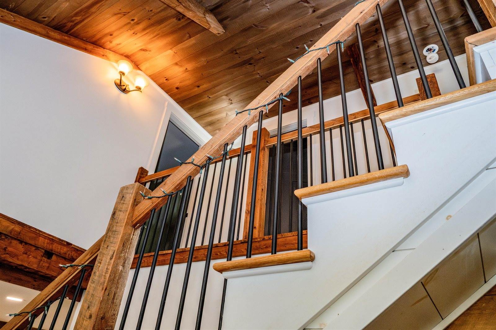 17 Green Street, Dover-Foxcroft, ME 04426