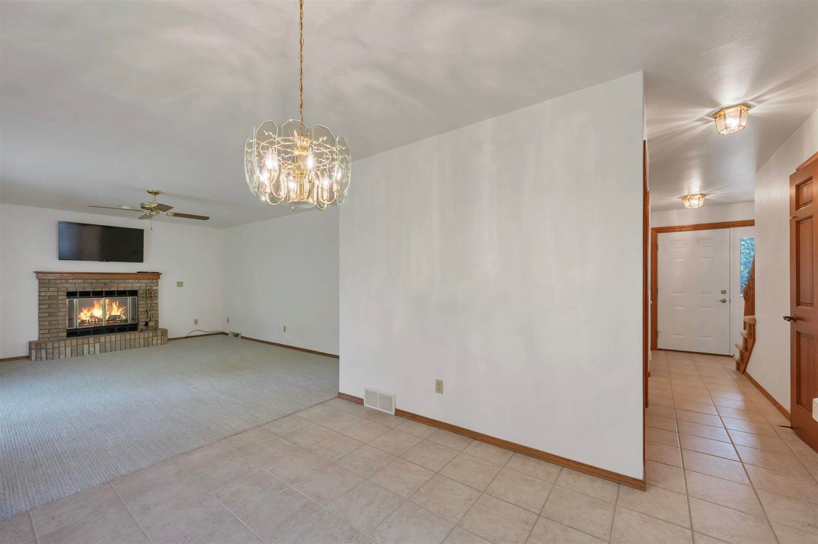 3912 East Saint Croix Circle, Green Bay, WI 54301