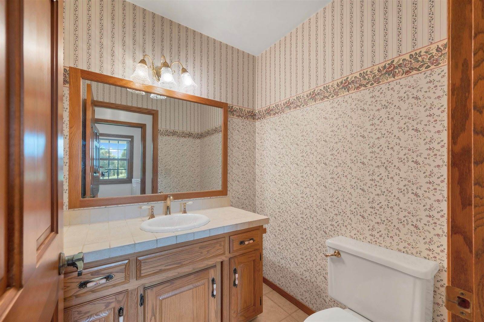 3912 East Saint Croix Circle, Green Bay, WI 54301