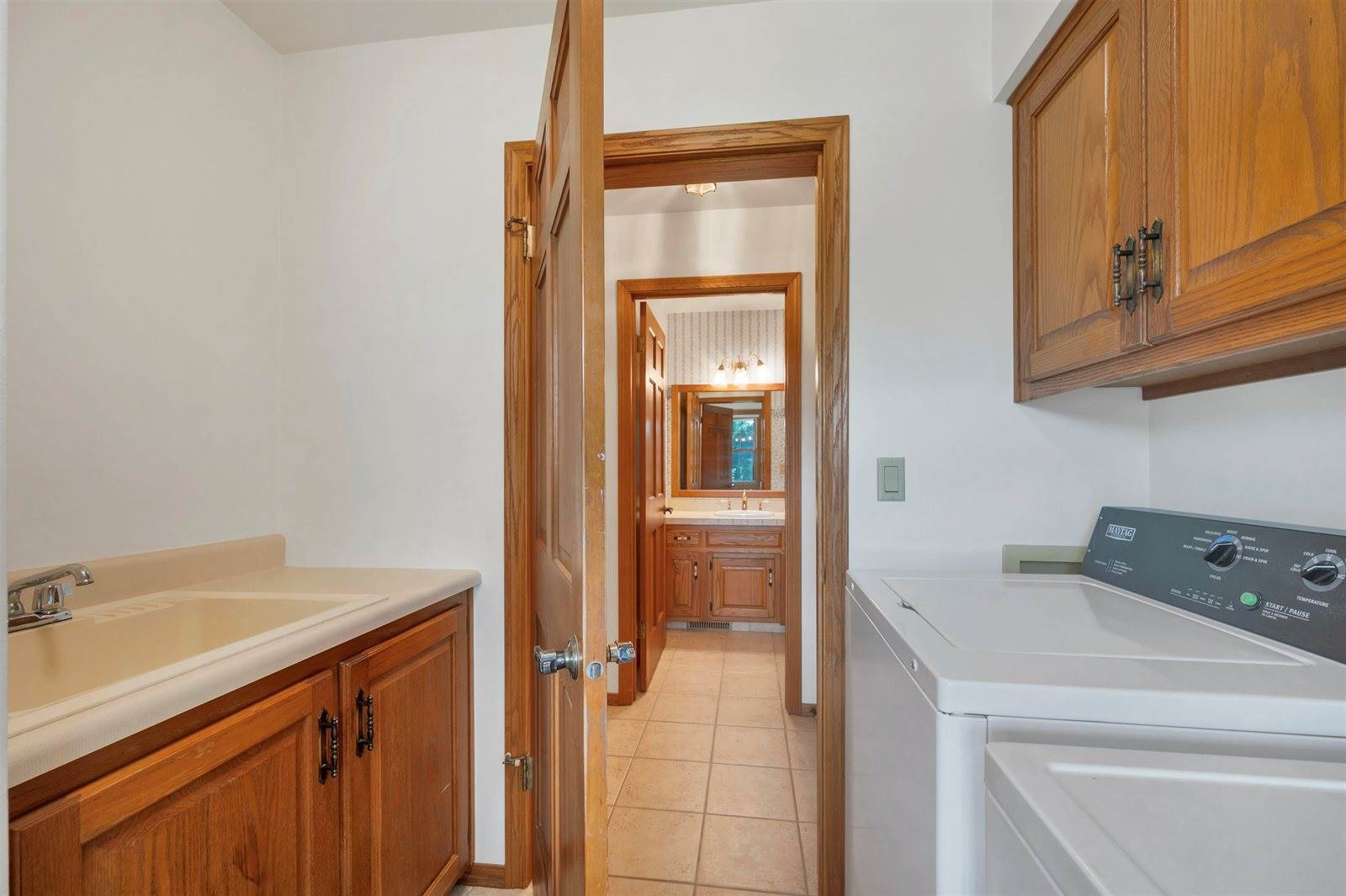 3912 East Saint Croix Circle, Green Bay, WI 54301