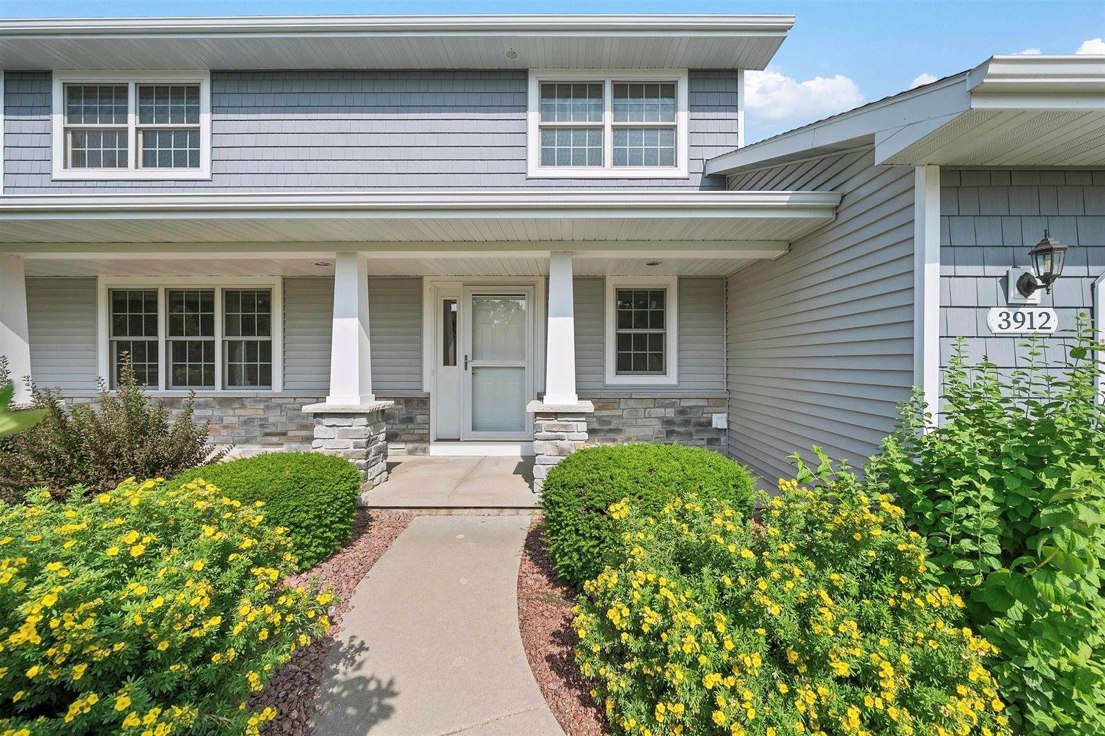 3912 East Saint Croix Circle, Green Bay, WI 54301