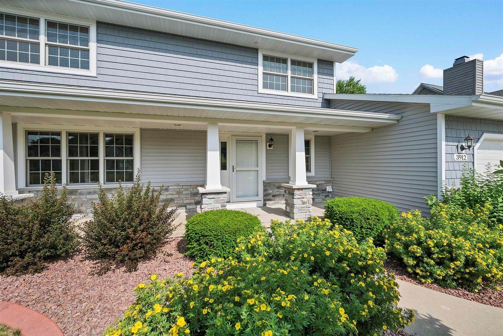 3912 East Saint Croix Circle, Green Bay, WI 54301