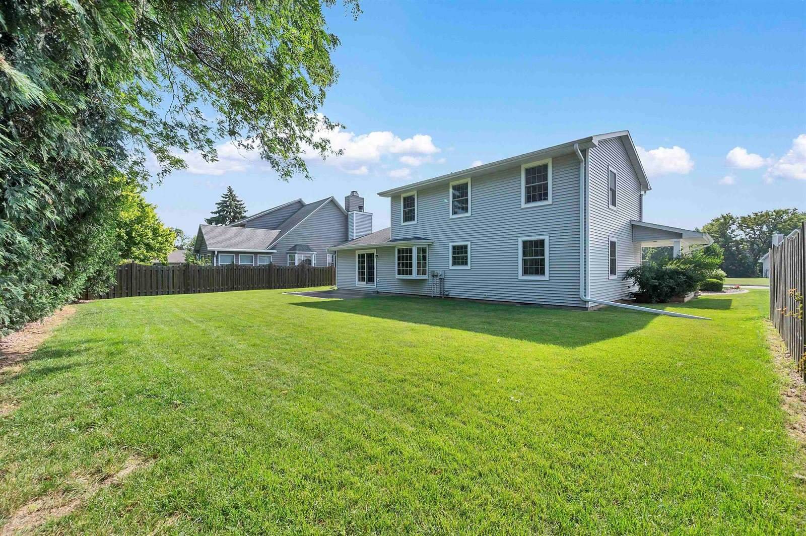 3912 East Saint Croix Circle, Green Bay, WI 54301