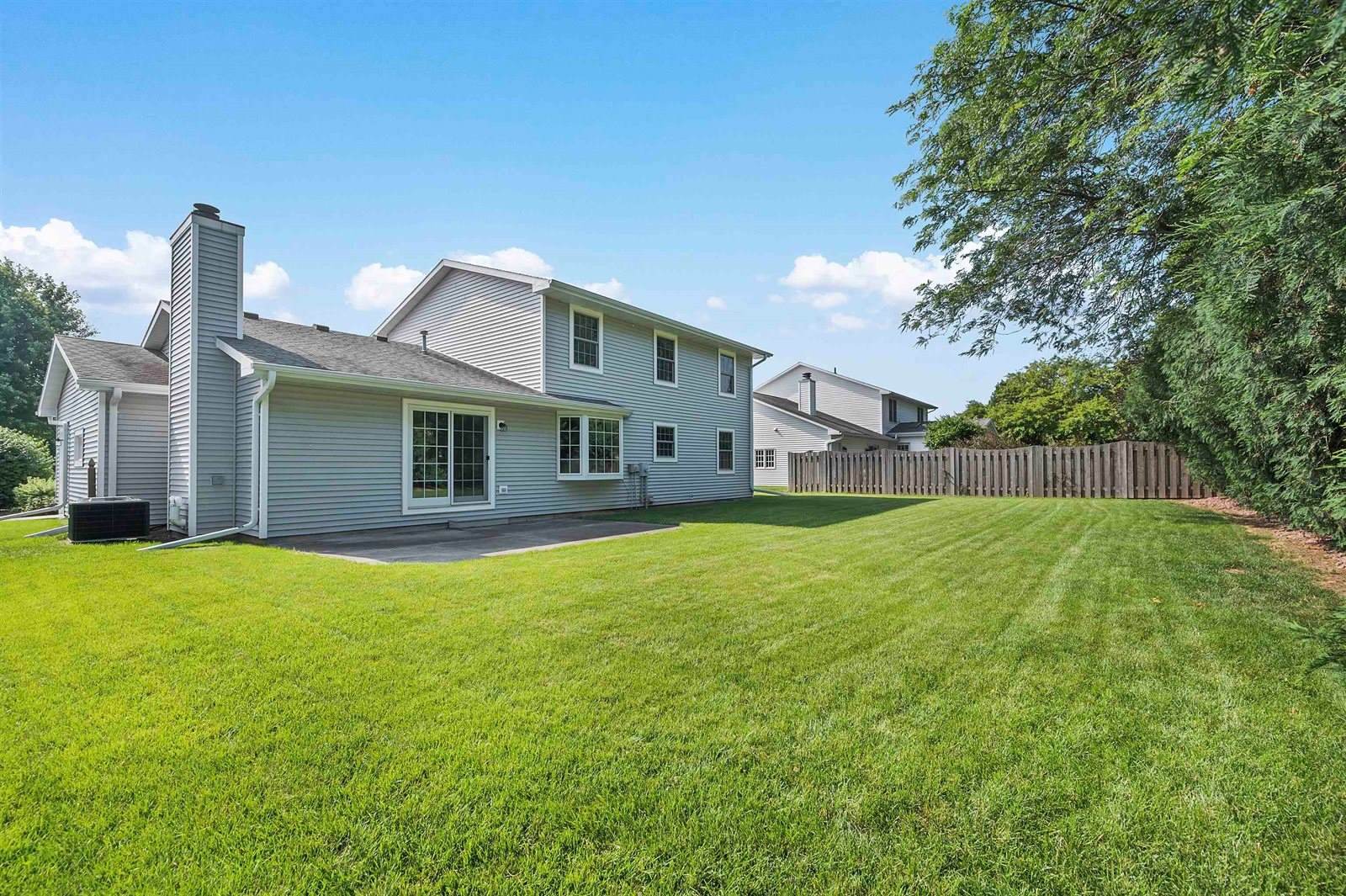 3912 East Saint Croix Circle, Green Bay, WI 54301