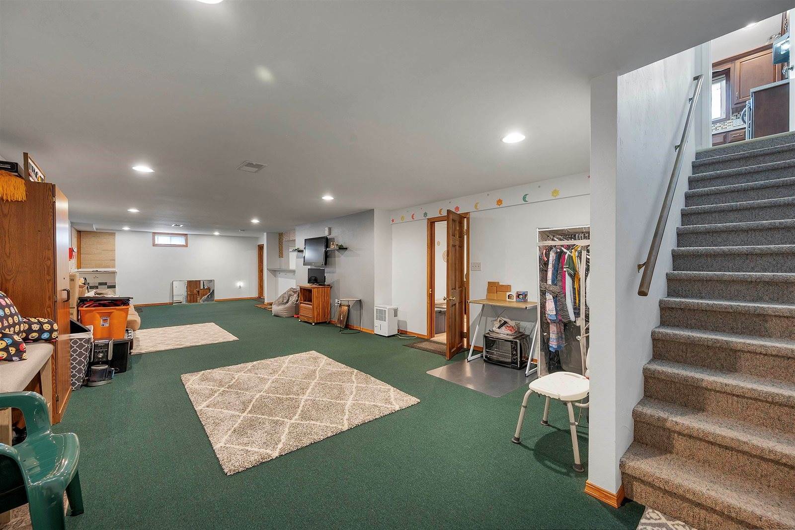 1216 South 9TH Street, De Pere, WI 54115