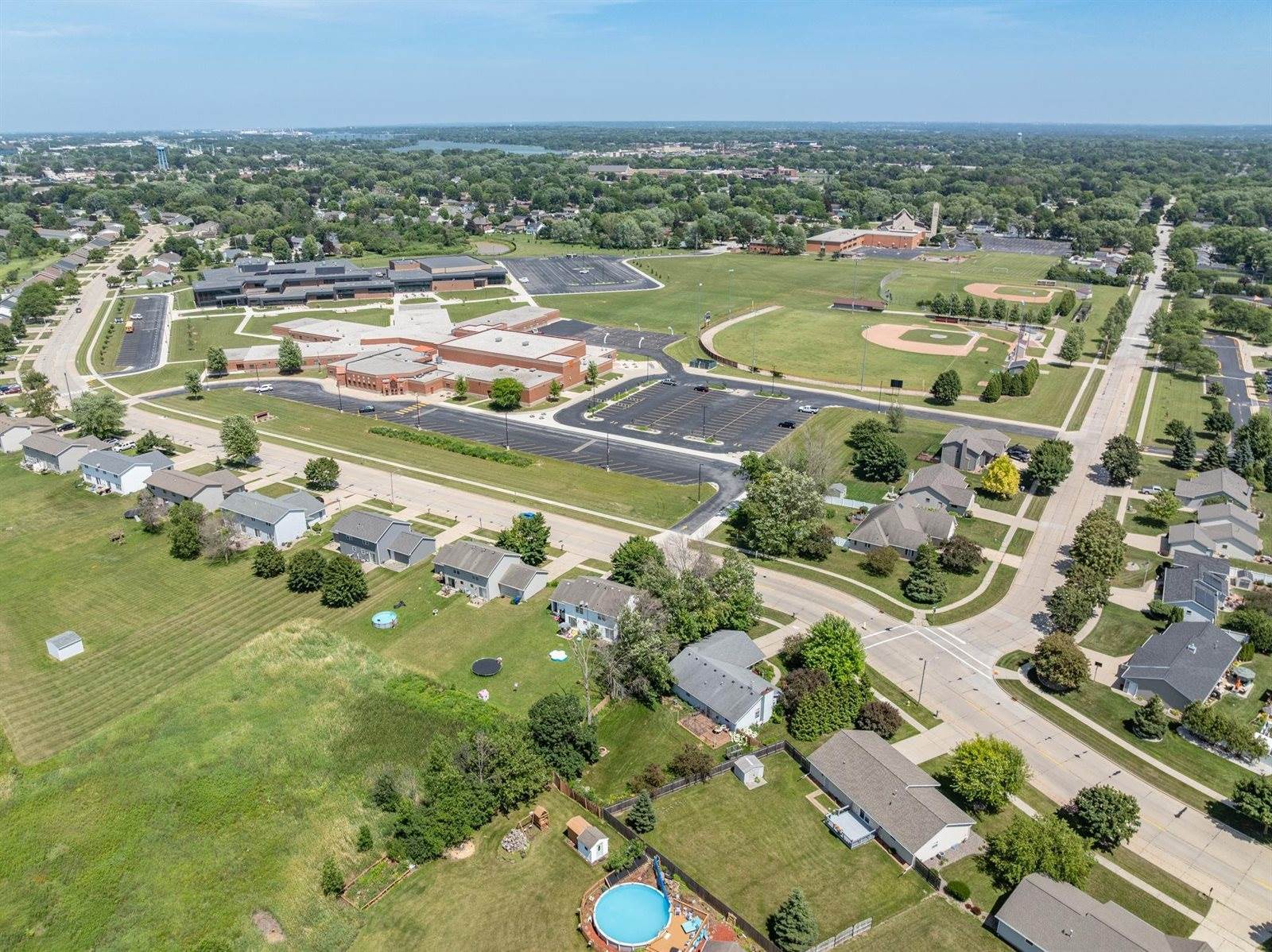 1216 South 9TH Street, De Pere, WI 54115