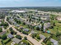 1216 South 9TH Street, De Pere, WI 54115