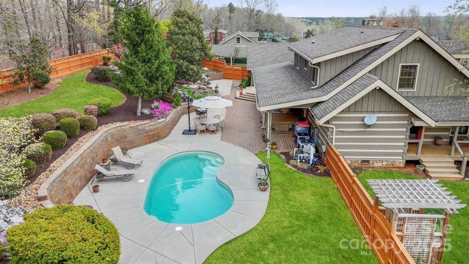 1620 London Road, Mooresville, NC 28115