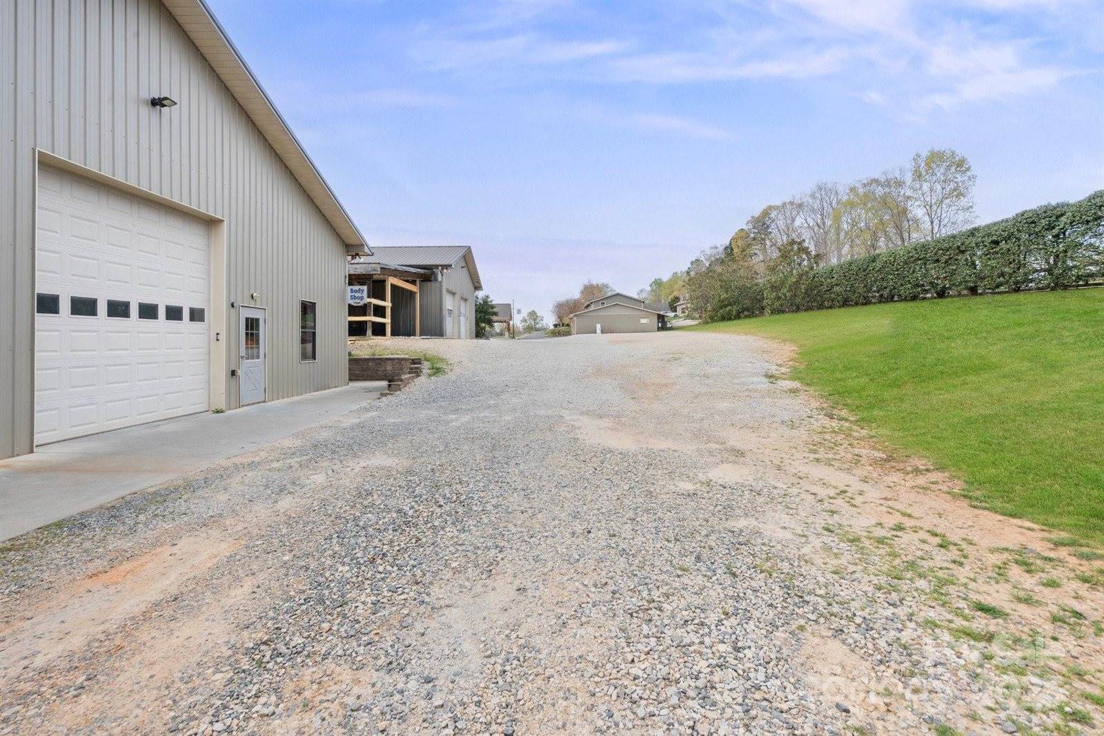 1620 London Road, Mooresville, NC 28115