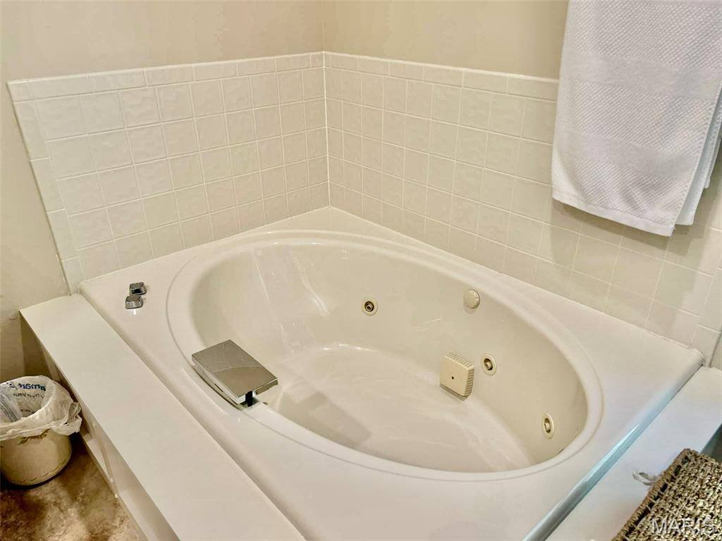 25201 Highway 7, Richland, MO 65556