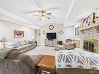 25201 Highway 7, Richland, MO 65556