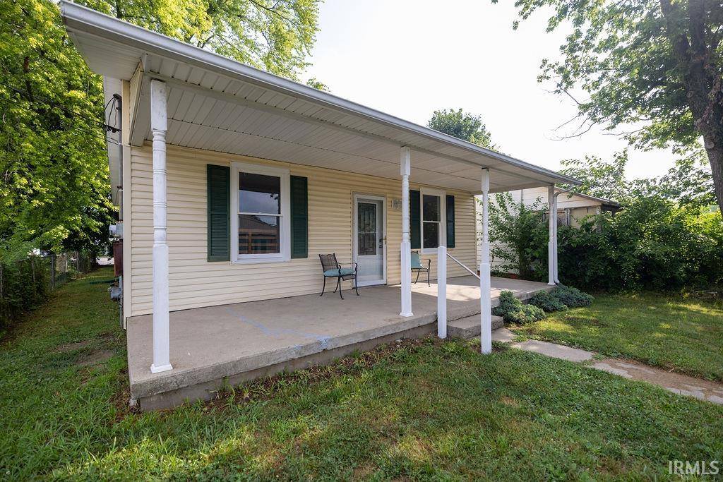 802 W 13th Street, Muncie, IN 47302