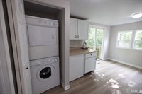 802 W 13th Street, Muncie, IN 47302