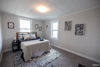 802 W 13th Street, Muncie, IN 47302