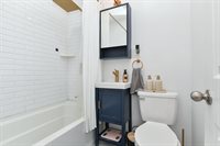 209-211 48TH St, Union City, NJ 07087