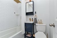 209-211 48TH St, Union City, NJ 07087