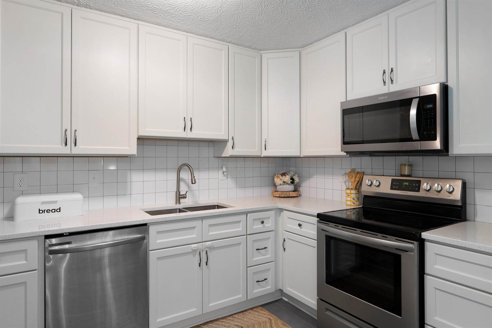 5622 Andrea Lane, Hilliard, OH 43026