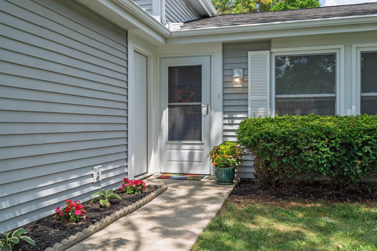 5622 Andrea Lane, Hilliard, OH 43026