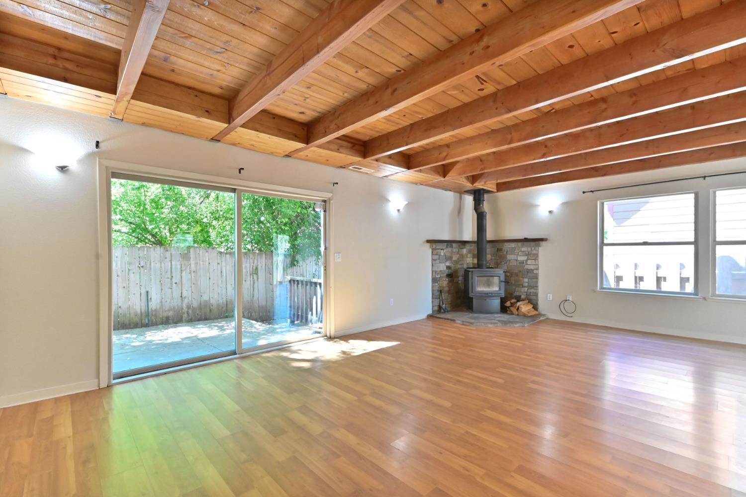 1157 Sequoia Street, Arnold, CA 95223