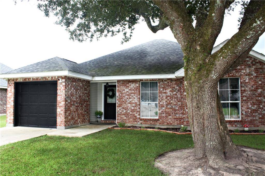 20300 Rue Jondolyn, Ponchatoula, LA 70454