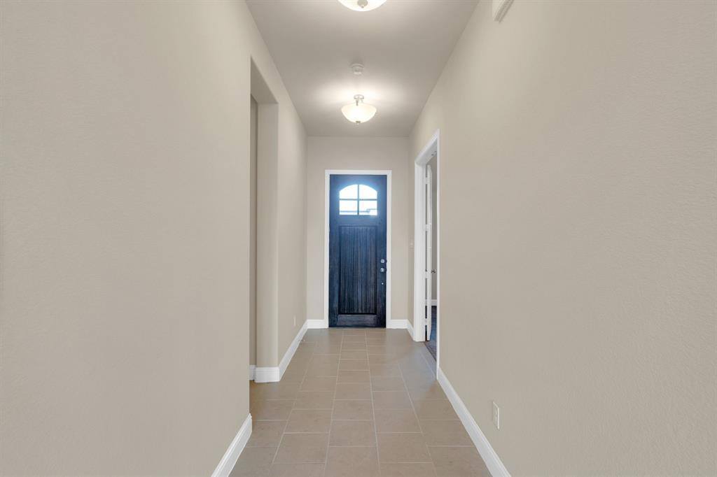 88 River Oaks Boulevard, Waxahachie, TX 75165