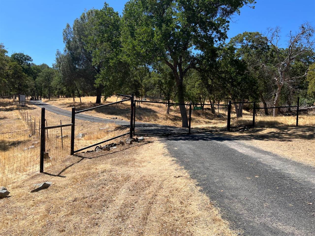 5116 Morgan Road, Angels Camp, CA 95222