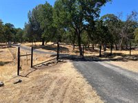 5116 Morgan Road, Angels Camp, CA 95222