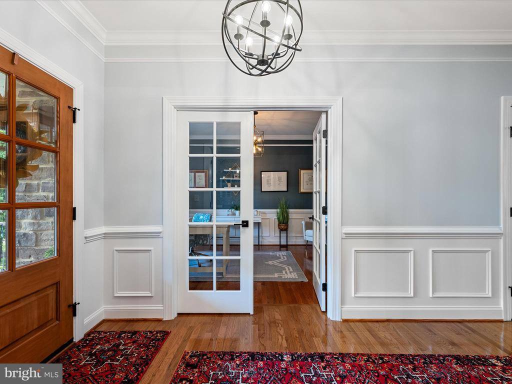 13448 Classic Oaks Court, Manassas, VA 20112