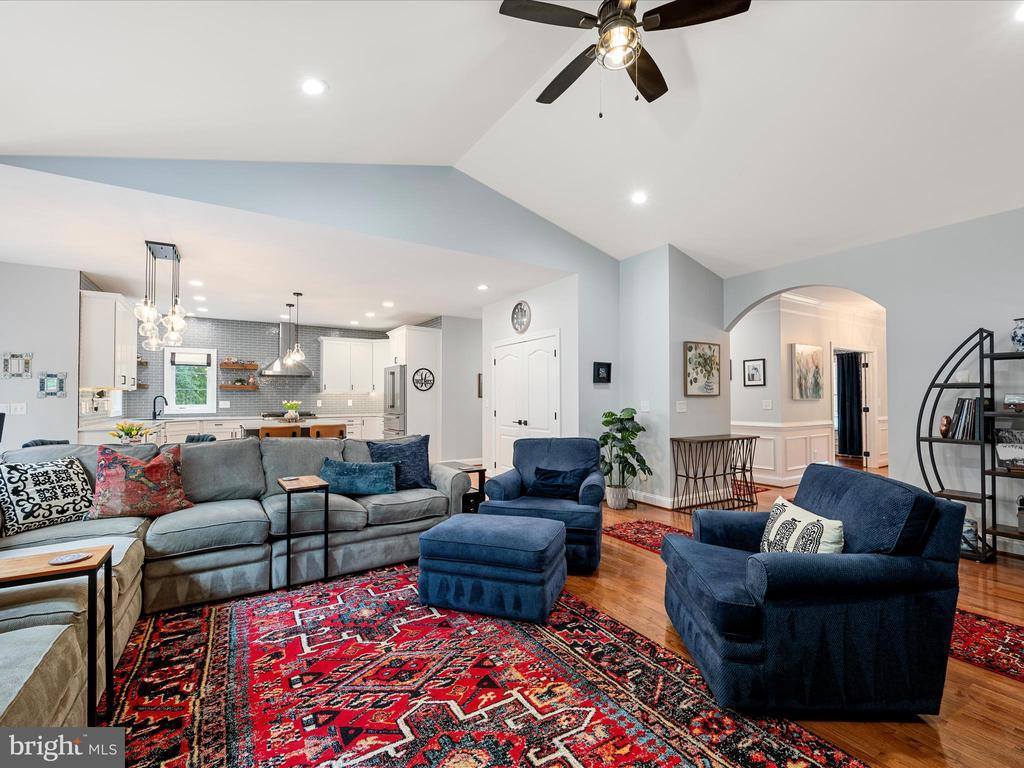 13448 Classic Oaks Court, Manassas, VA 20112