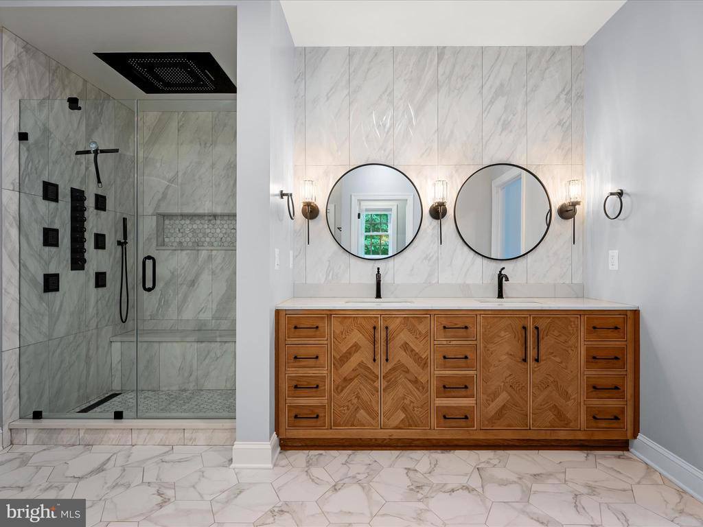 13448 Classic Oaks Court, Manassas, VA 20112