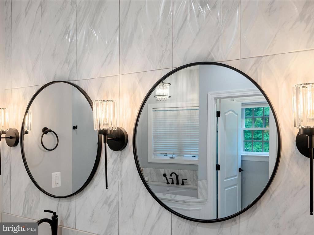 13448 Classic Oaks Court, Manassas, VA 20112