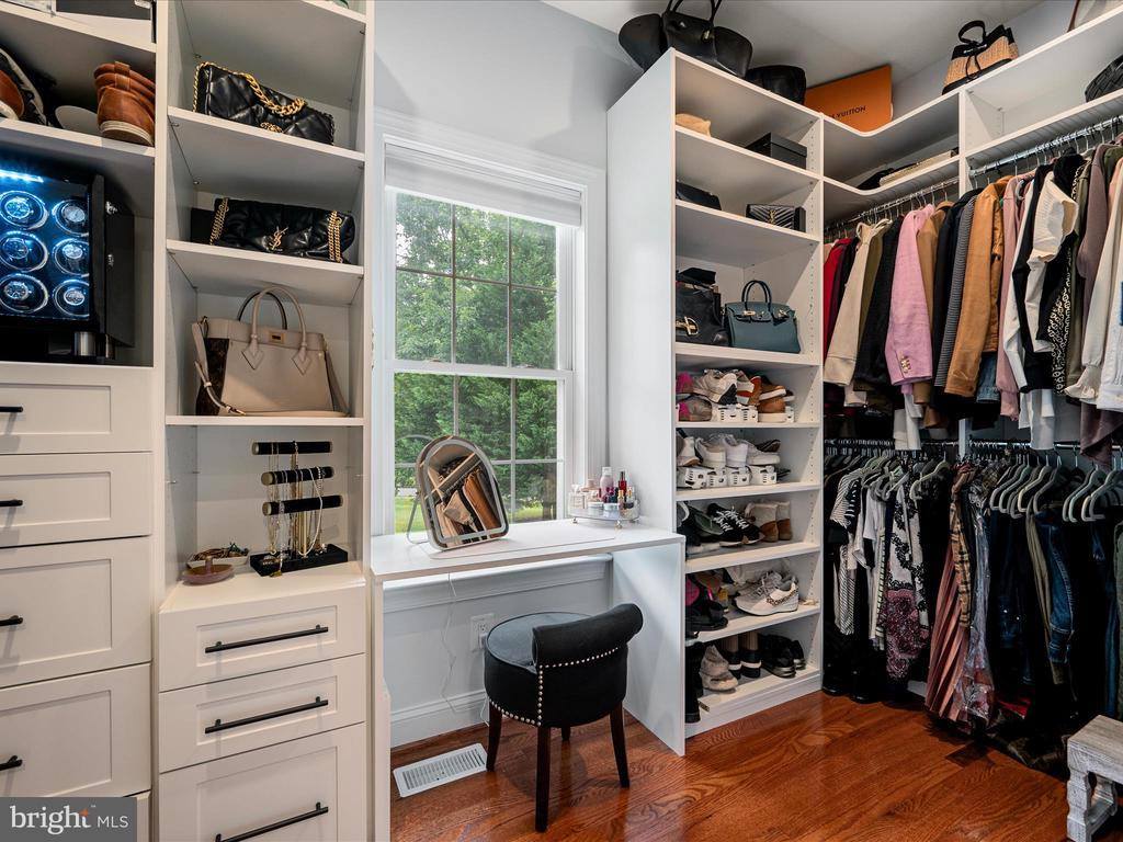 13448 Classic Oaks Court, Manassas, VA 20112