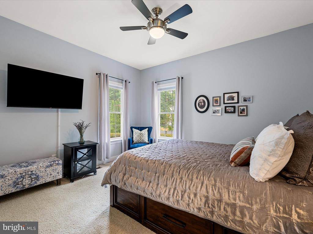 13448 Classic Oaks Court, Manassas, VA 20112