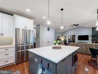 13448 Classic Oaks Court, Manassas, VA 20112