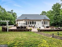 13448 Classic Oaks Court, Manassas, VA 20112