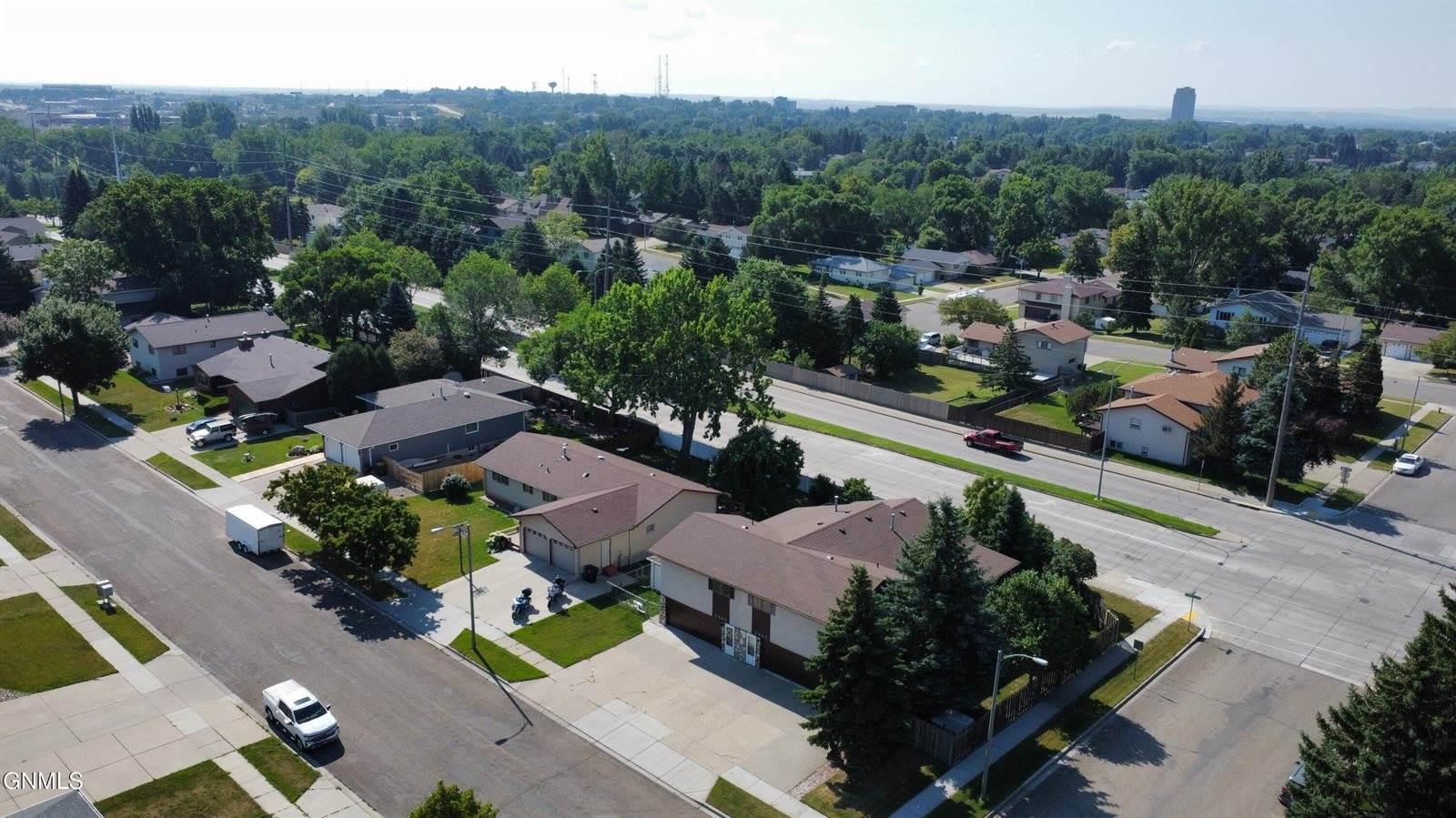 2903 Vancouver Lane, Bismarck, ND 58503