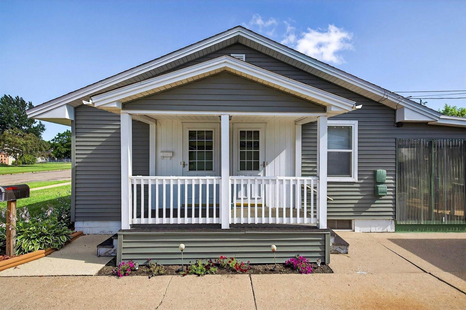 261 13th Avenue South, Wisconsin Rapids, WI 54495