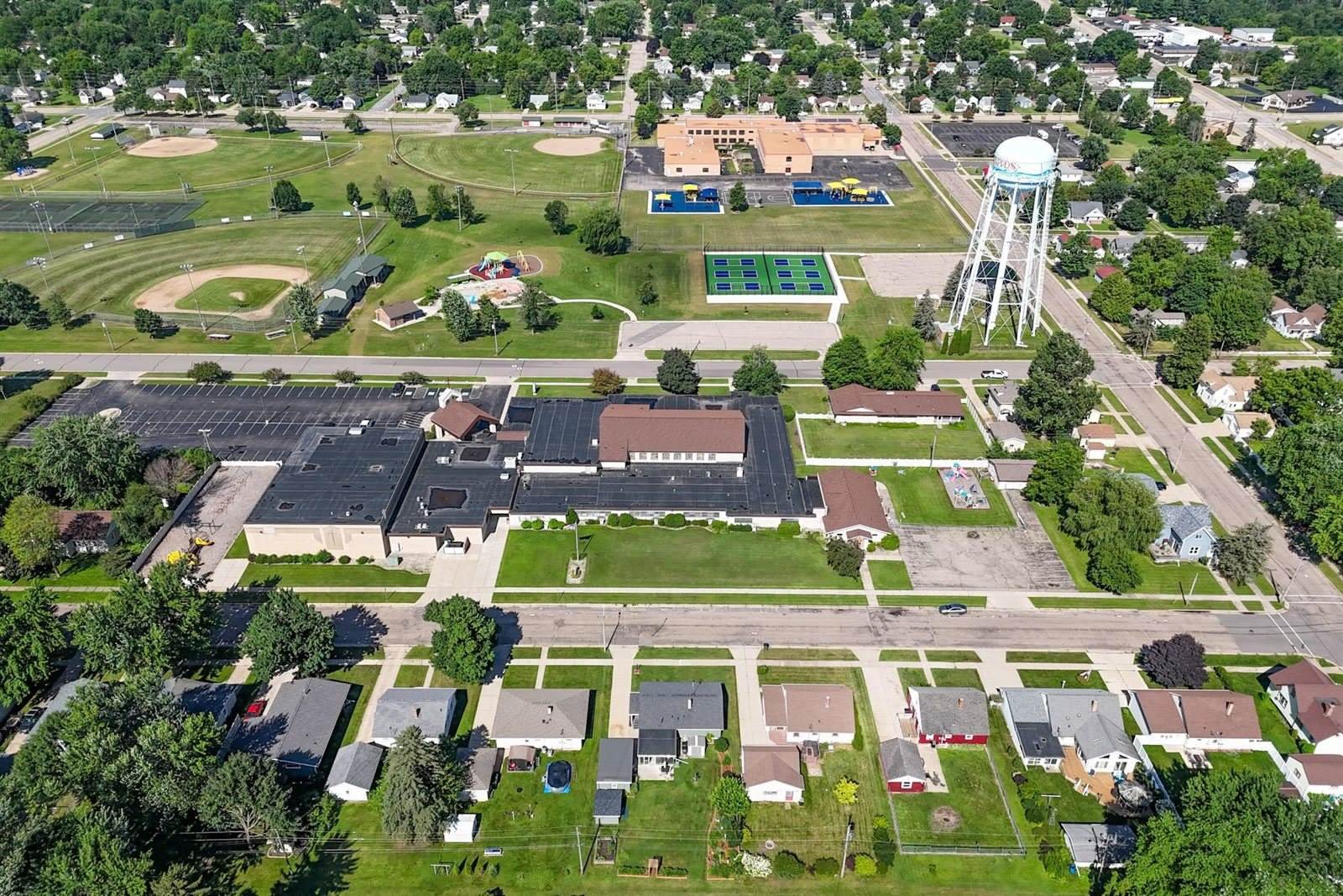 261 13th Avenue South, Wisconsin Rapids, WI 54495